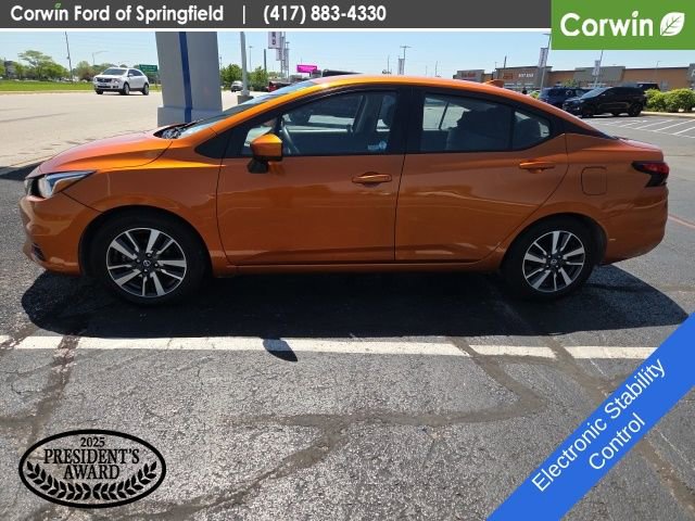 Used 2022 Nissan Versa SV FWD image 12