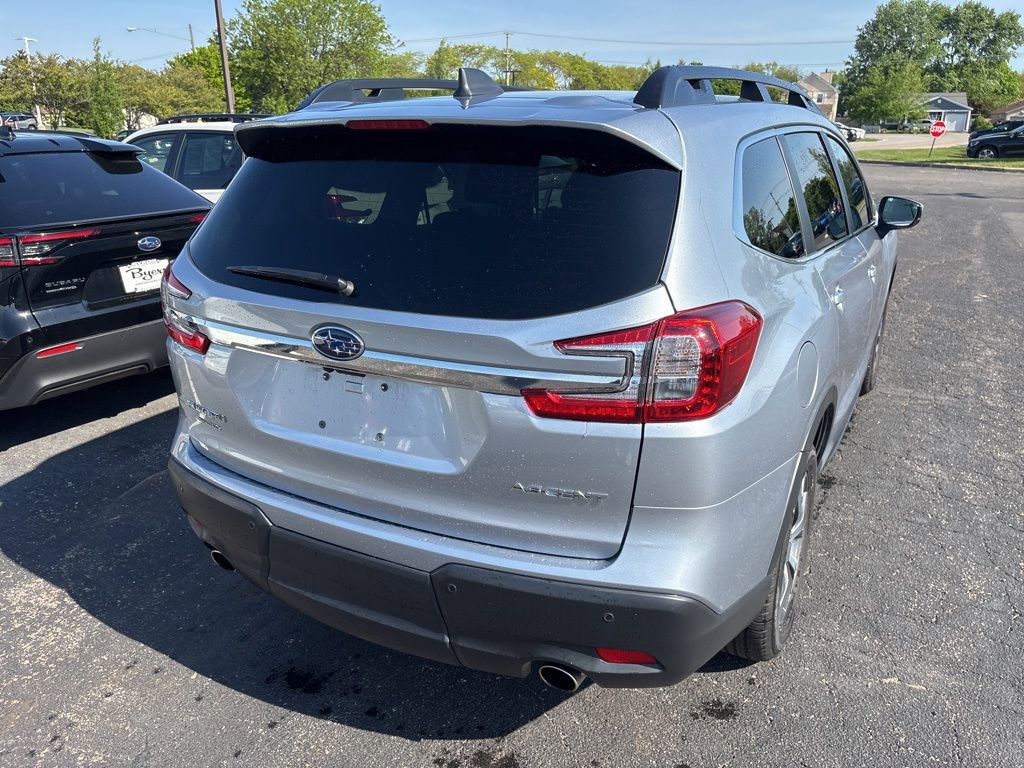 Certified 2025 Subaru Ascent Premium w/ Popular Package #2 AWD/4WD image 3