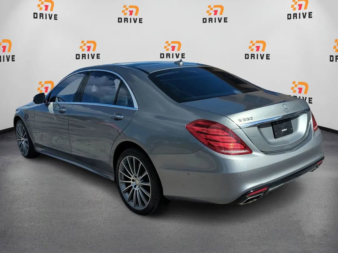 Used 2015 Mercedes-Benz S 550 Sedan image 3