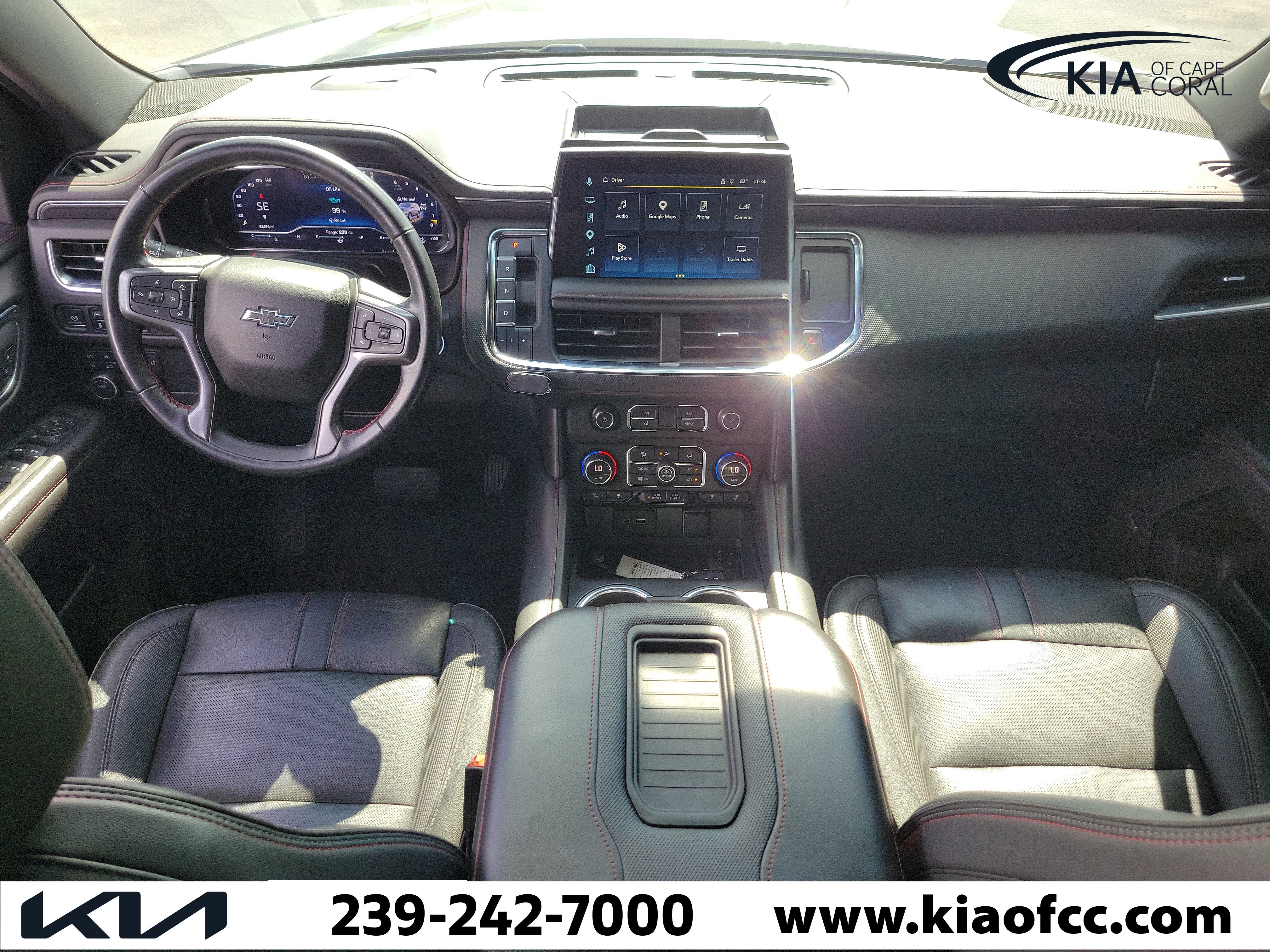 Used 2022 Chevrolet Suburban RST w/ Luxury Package AWD/4WD image 18