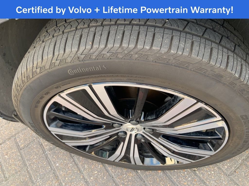 Used 2023 Volvo XC60 B5 Plus w/ Climate Package image 9
