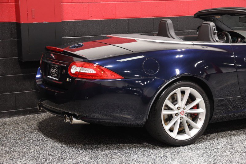 Used 2012 Jaguar XKR R RWD image 10