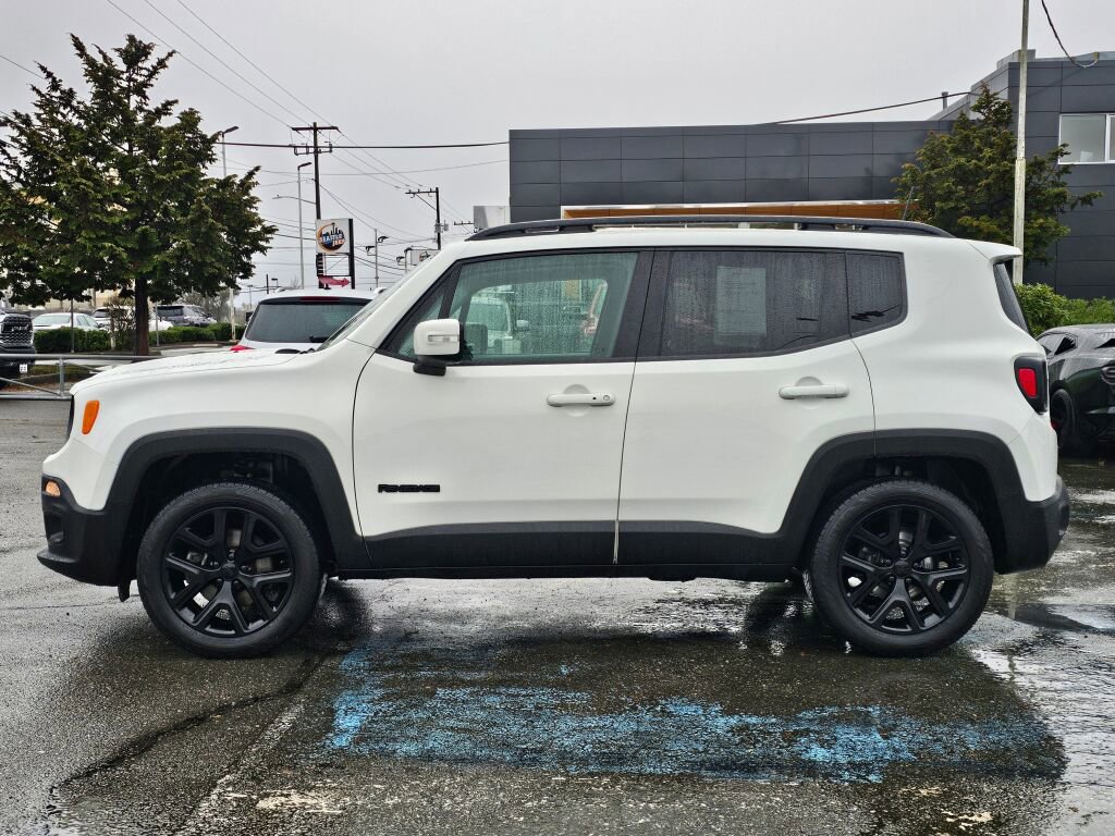 Used 2018 Jeep Renegade Altitude image 5