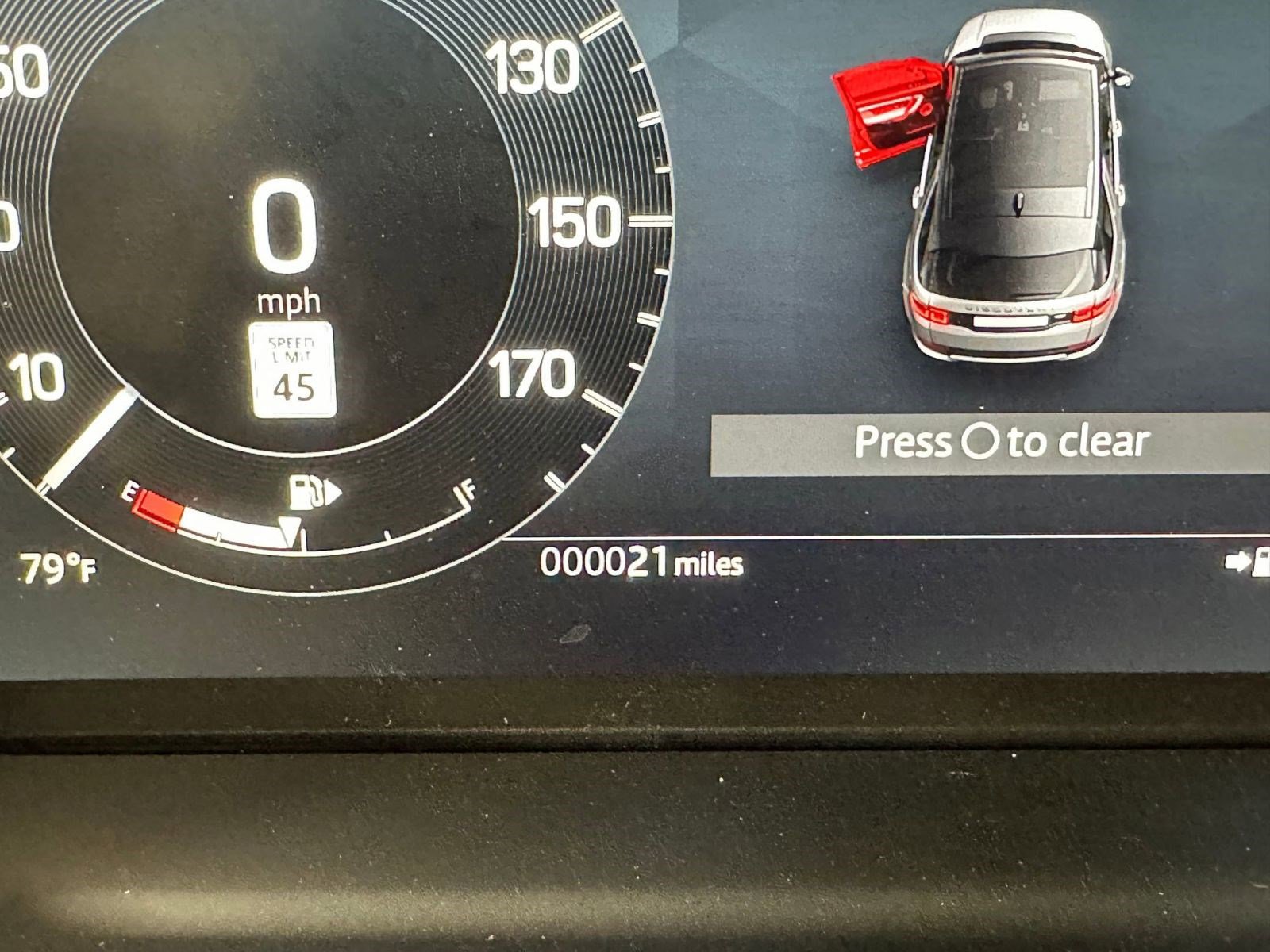 Used 2025 Land Rover Discovery Sport S image 19