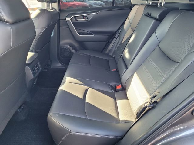 Used 2025 Toyota RAV4 Limited w/ Advanced Technology Package image 9