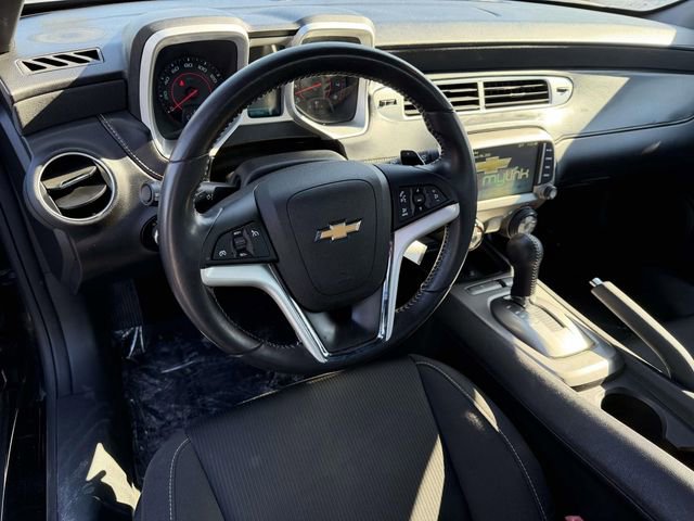 Used 2015 Chevrolet Camaro LT image 12