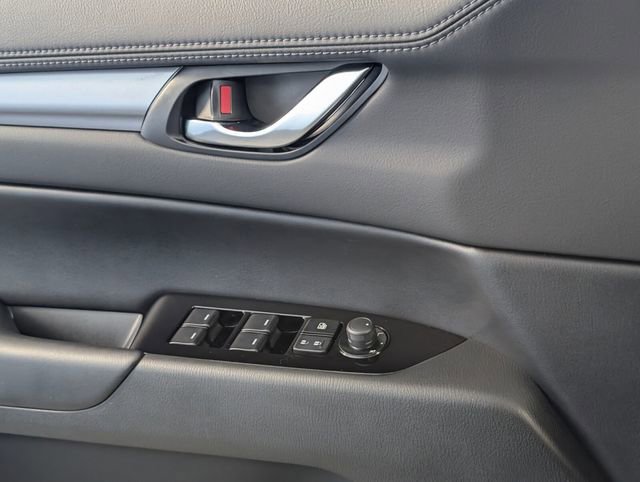 Used 2020 MAZDA CX-5 Touring image 28