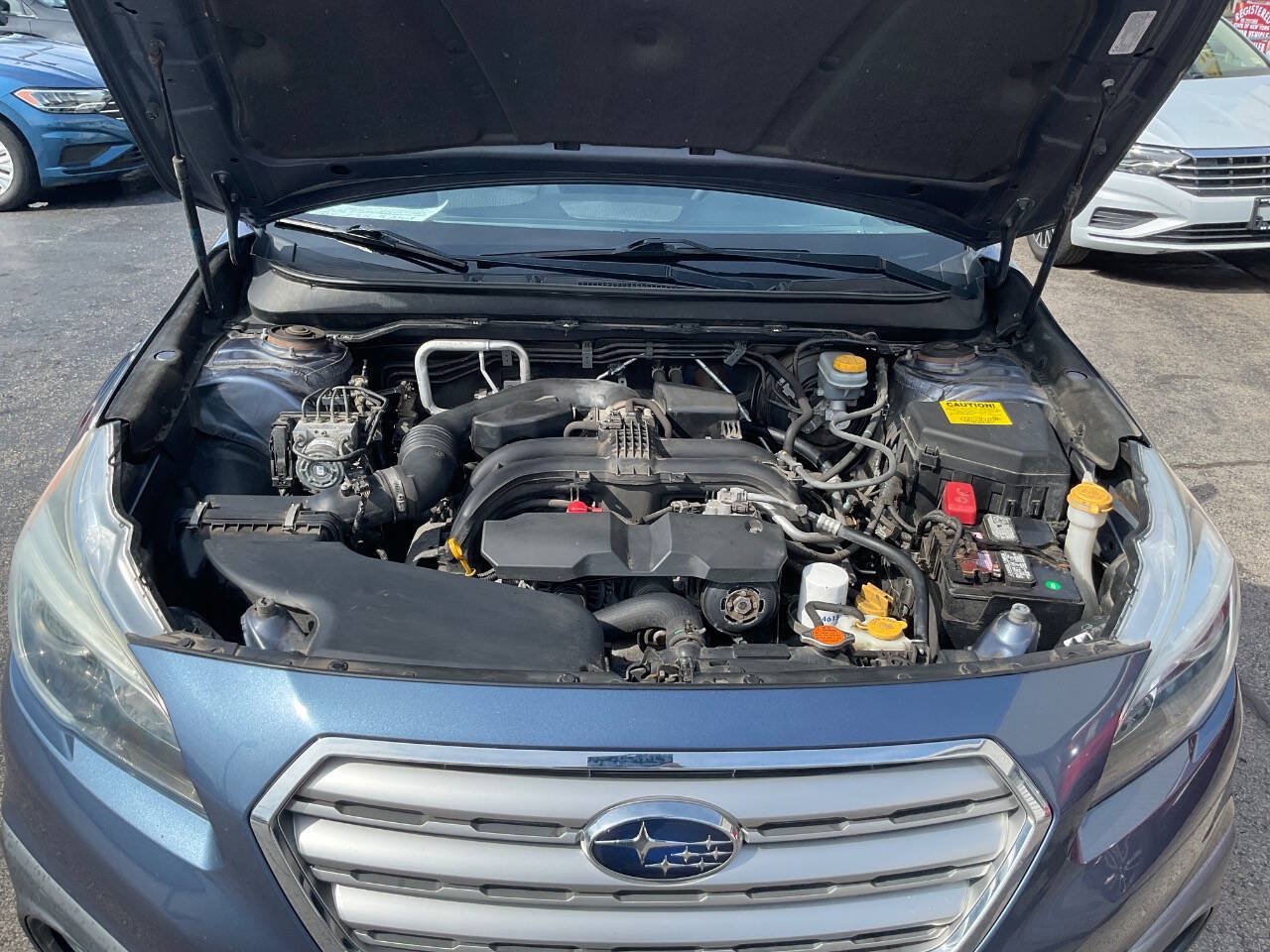 Used 2017 Subaru Outback 2.5i Premium AWD/4WD image 29