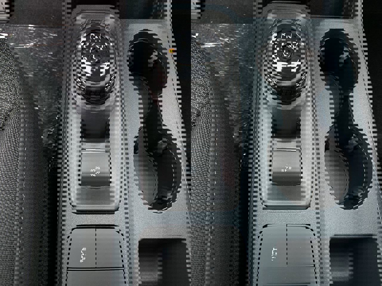 New 2025 Ford Maverick XL image 38