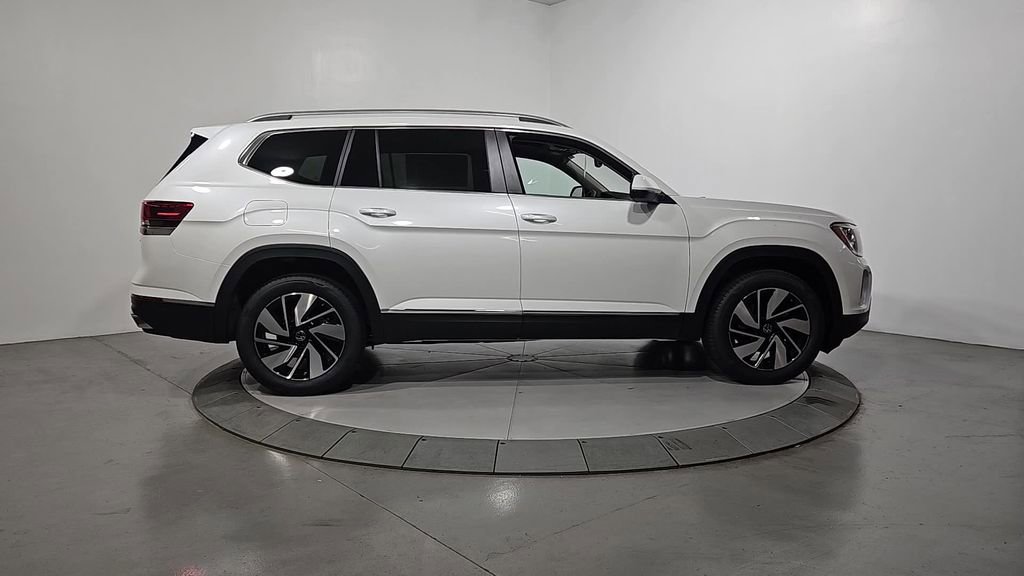 New 2026 Volkswagen Atlas SEL image 6