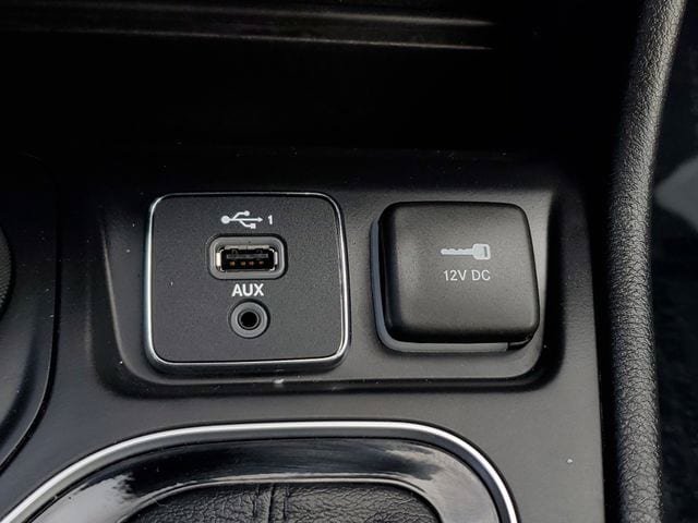 Certified 2022 Jeep Cherokee Limited w/ Elite Package AWD/4WD image 34