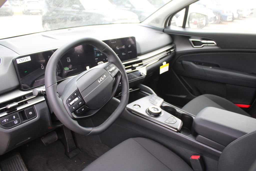 New 2026 Kia Sportage LX FWD image 21
