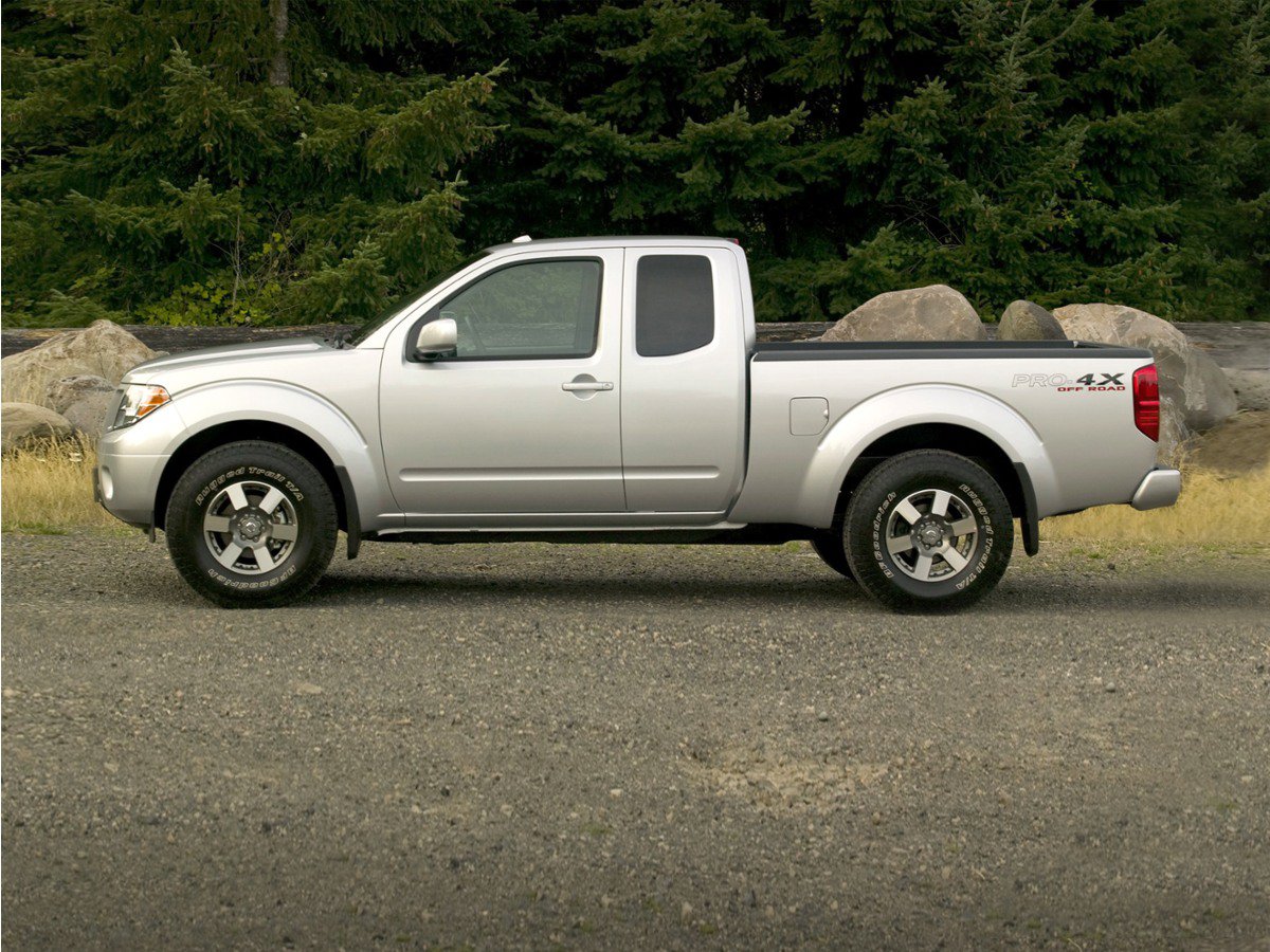 Used 2014 Nissan Frontier S RWD image 1