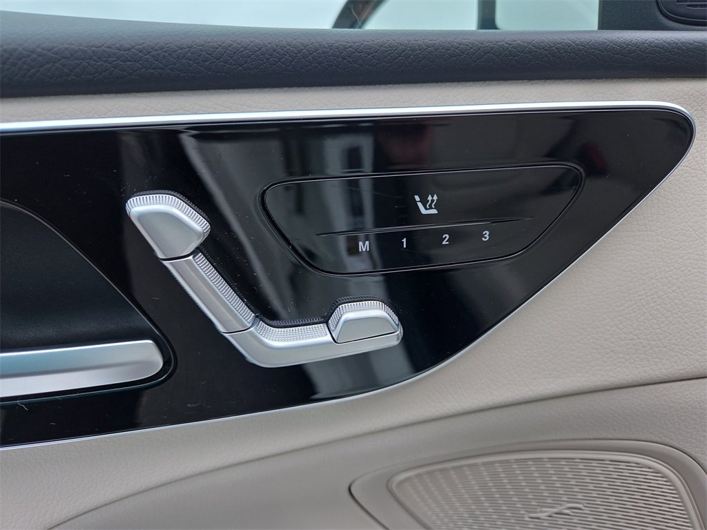 Certified 2023 Mercedes-Benz C 300 Sedan image 11