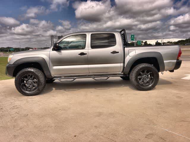 Used 2014 Toyota Tacoma PreRunner w/ Convenience Package RWD image 4