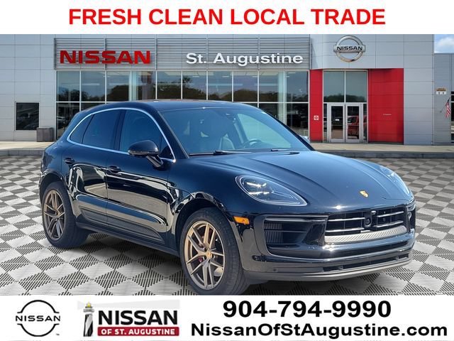 Used 2023 Porsche Macan S AWD/4WD image 1