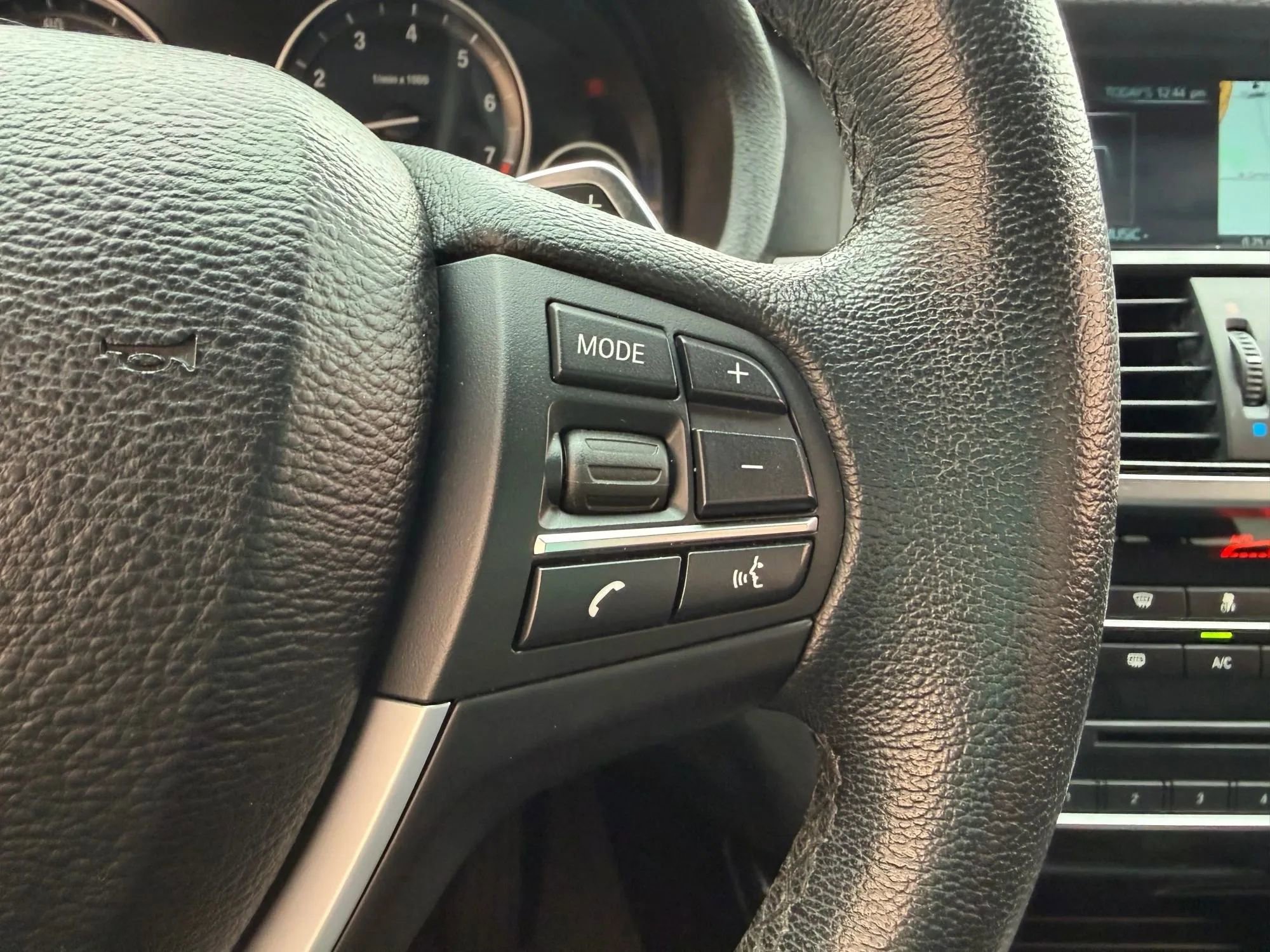 Used 2018 BMW X4 xDrive28i image 22