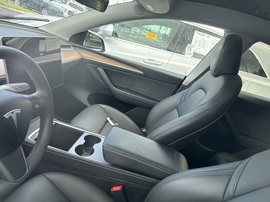 Used 2023 Tesla Model Y Long Range image 8
