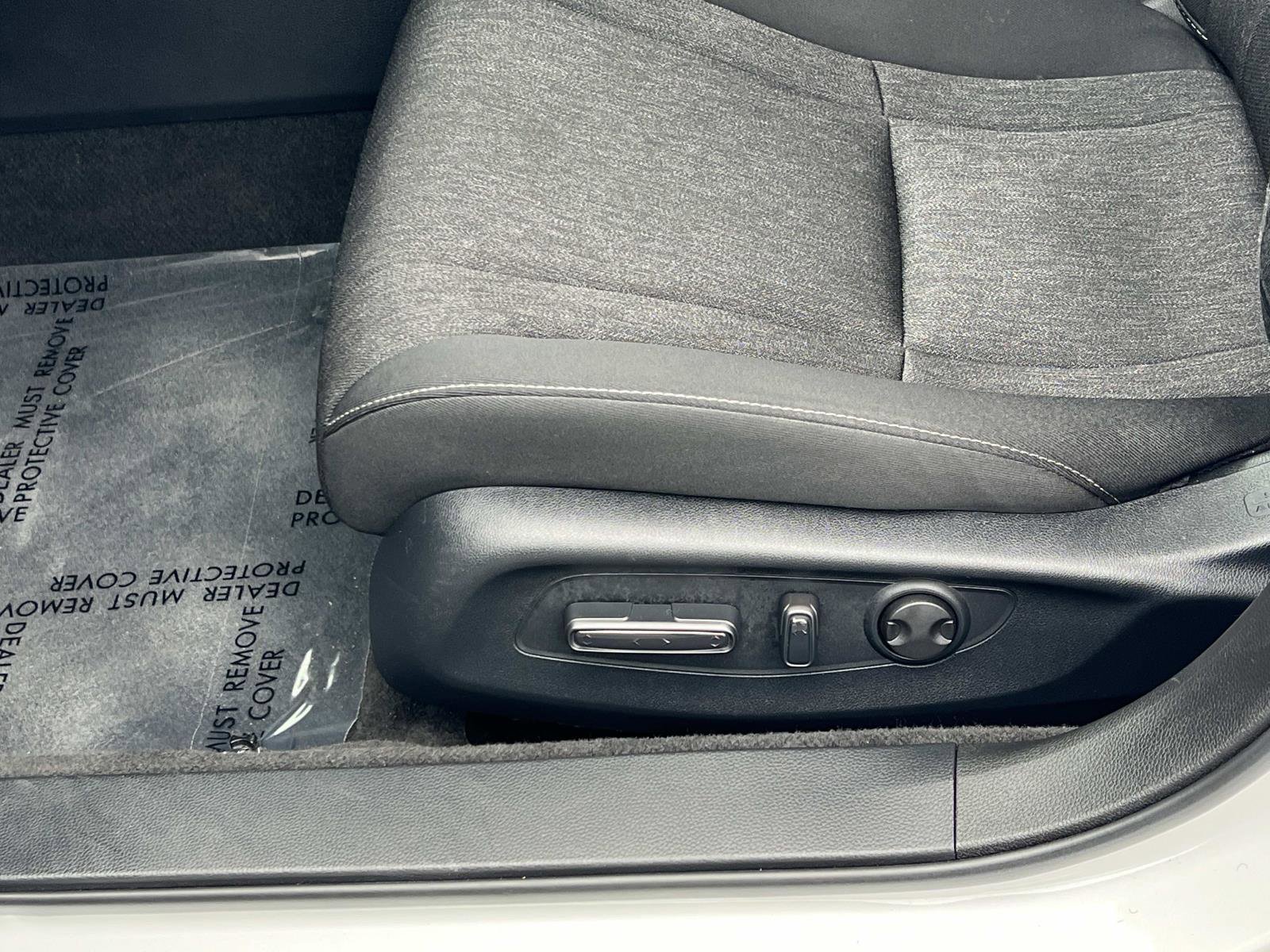 Certified 2023 Honda Accord EX image 17