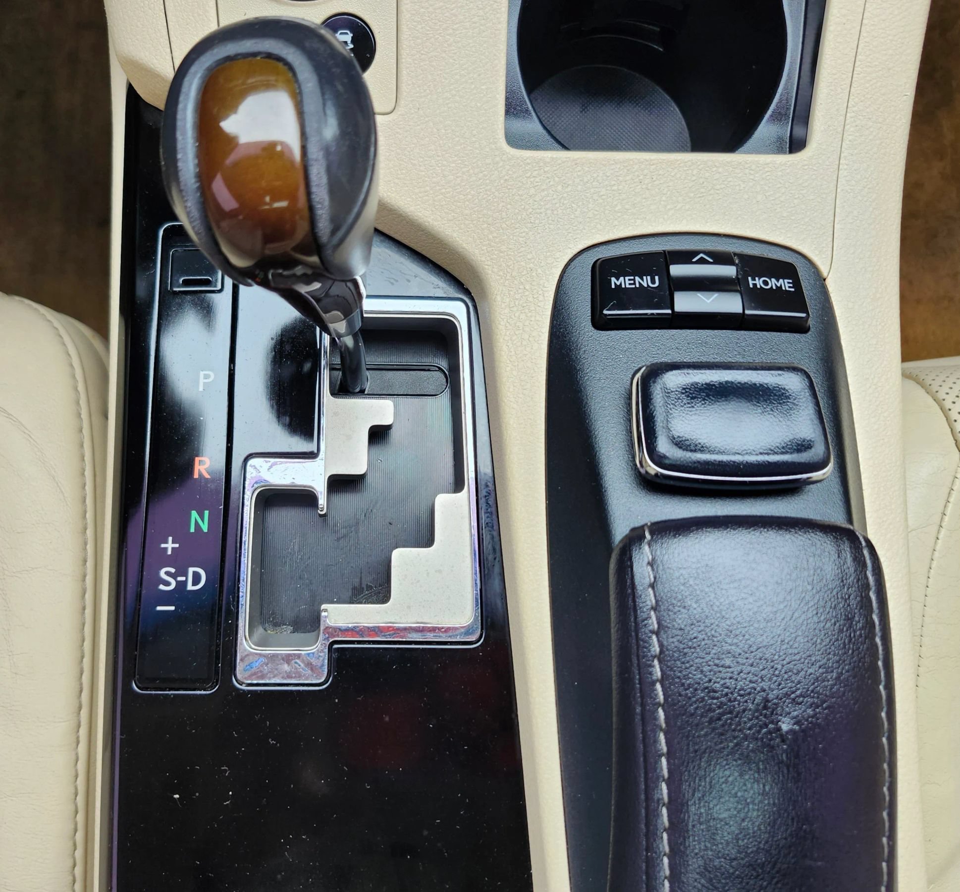 Used 2015 Lexus ES 350 w/ Luxury Package FWD image 29