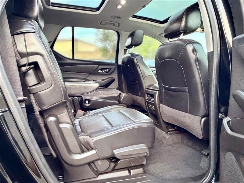 Used 2019 Chevrolet Traverse Premier AWD/4WD image 14