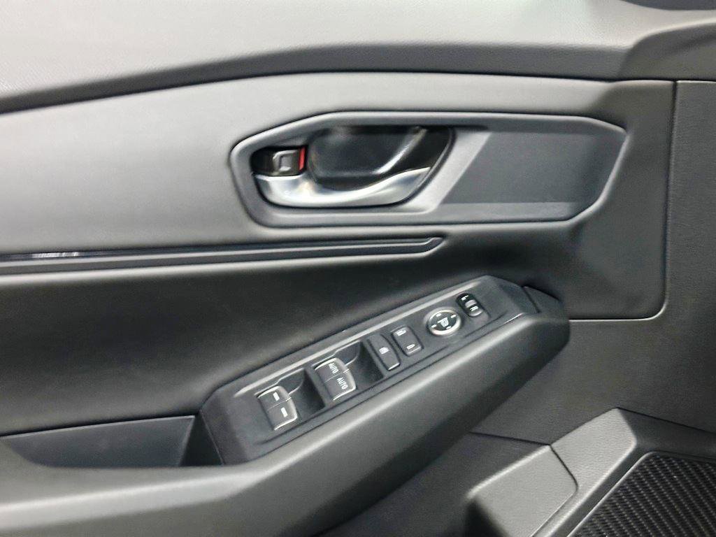 New 2025 Honda Accord SE image 12