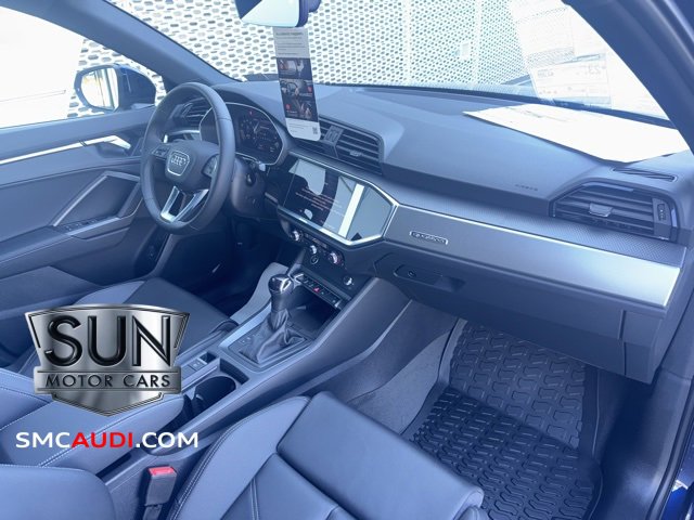 New 2025 Audi Q3 2.0T Premium image 8