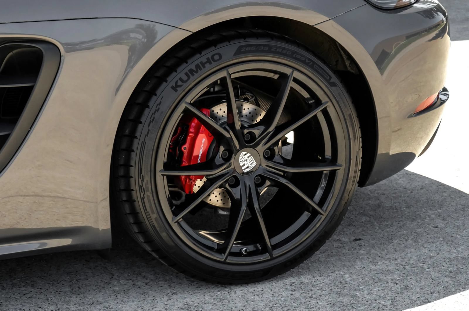 Used 2019 Porsche 718 Cayman S RWD image 57