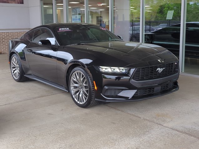 Certified 2025 Ford Mustang Premium image 2