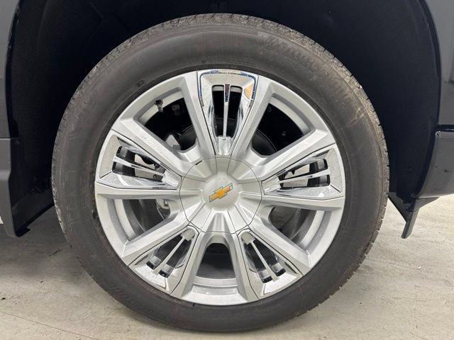 New 2026 Chevrolet Silverado 1500 High Country w/ Technology Package AWD/4WD image 37