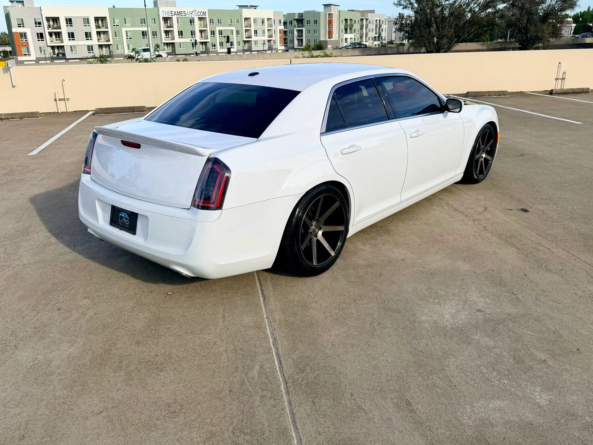 Used 2013 Chrysler 300 S RWD image 21