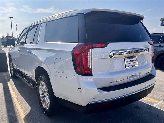 Used 2022 GMC Yukon XL SLT w/ SLT Luxury Package RWD image 6
