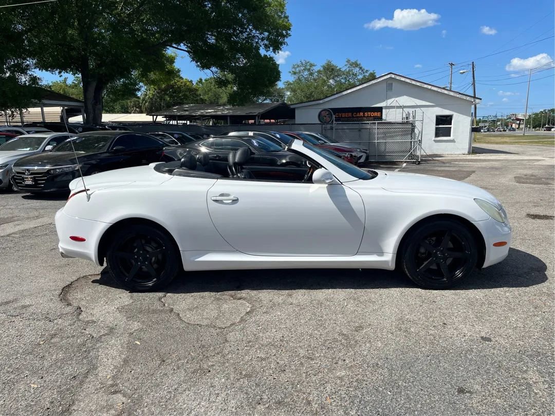 Used 2002 Lexus SC 430 Convertible image 4