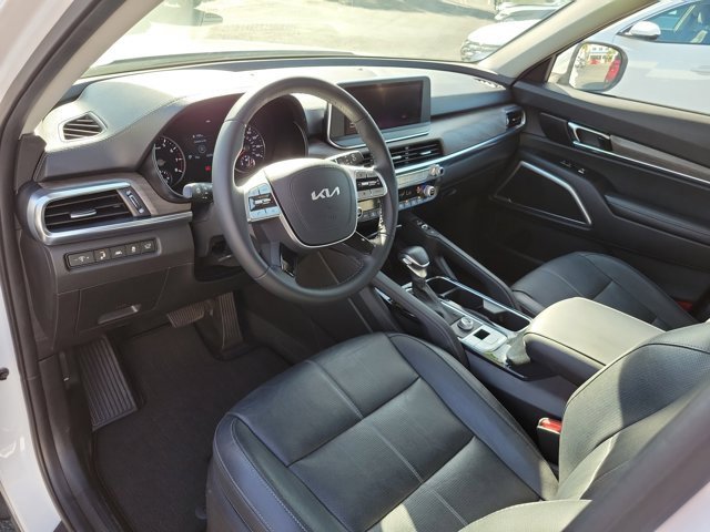 Used 2022 Kia Telluride EX w/ EX Premium Package image 23