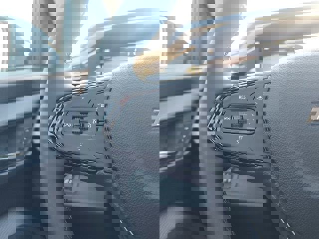 New 2027 Chevrolet Bolt RS w/ Technology Package image 32