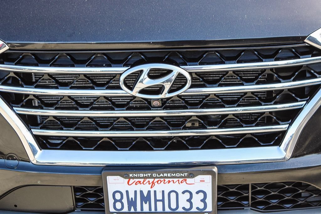 Used 2021 Hyundai Tucson Ultimate w/ Cargo Package FWD image 6