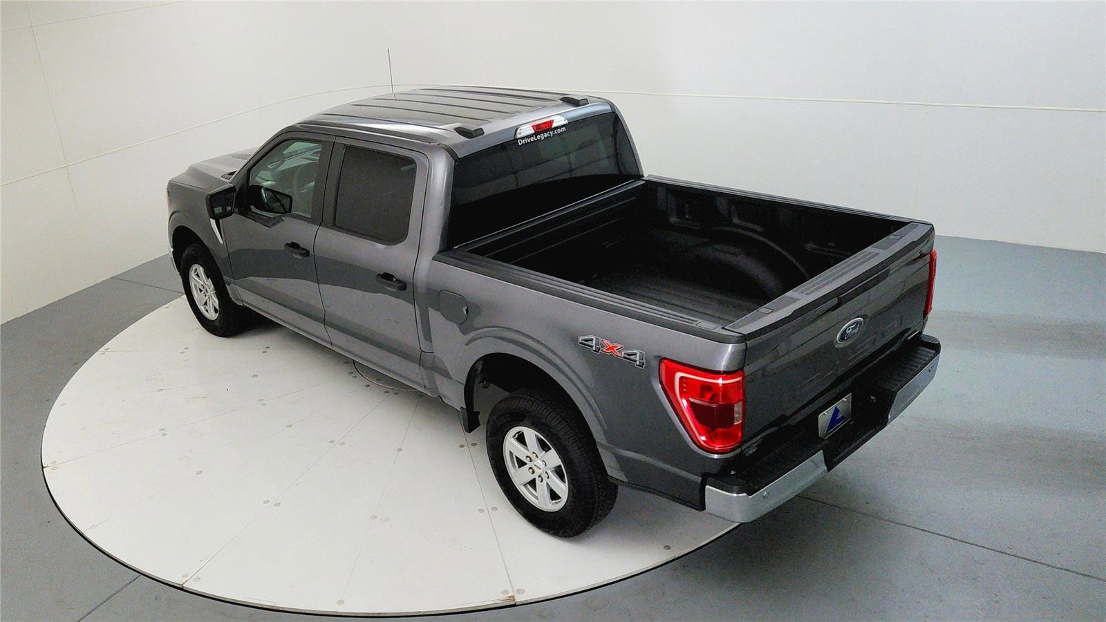 Used 2023 Ford F150 XLT image 15
