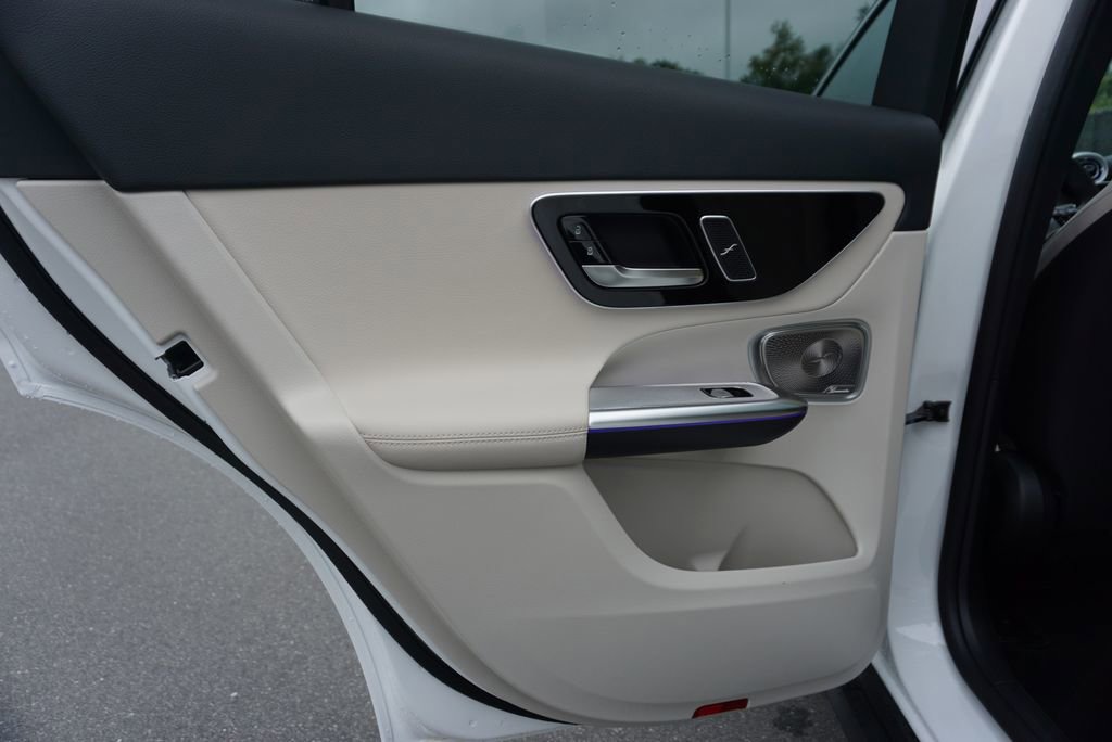 New 2026 Mercedes-Benz GLC 300 4MATIC image 44