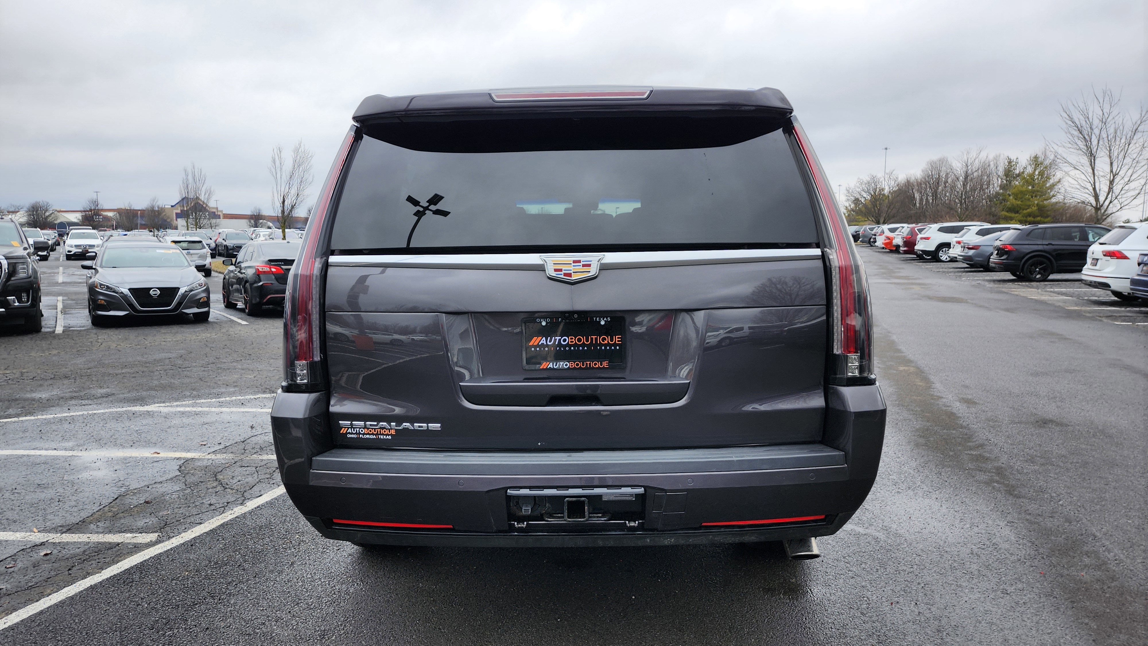 Used 2018 Cadillac Escalade ESV Premium Luxury image 20