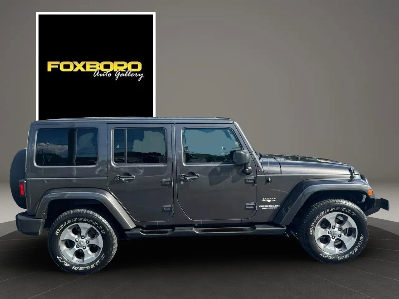Used 2016 Jeep Wrangler Unlimited Sahara w/ Dual Top Group image 4