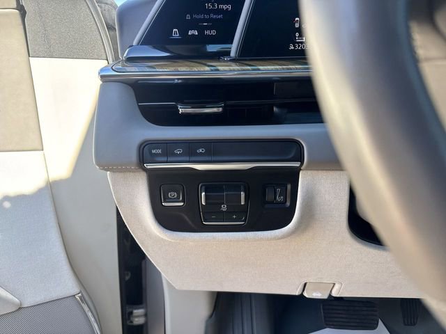 Used 2022 Cadillac Escalade Sport Platinum image 12