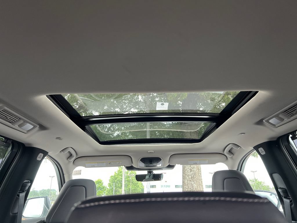 Certified 2026 INFINITI QX60 Luxe w/ Cargo Package FWD image 21