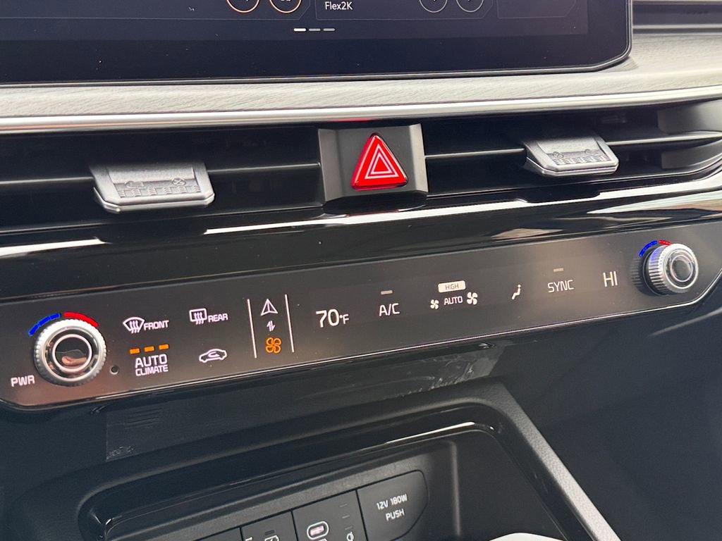 New 2026 Kia K5 EX image 17