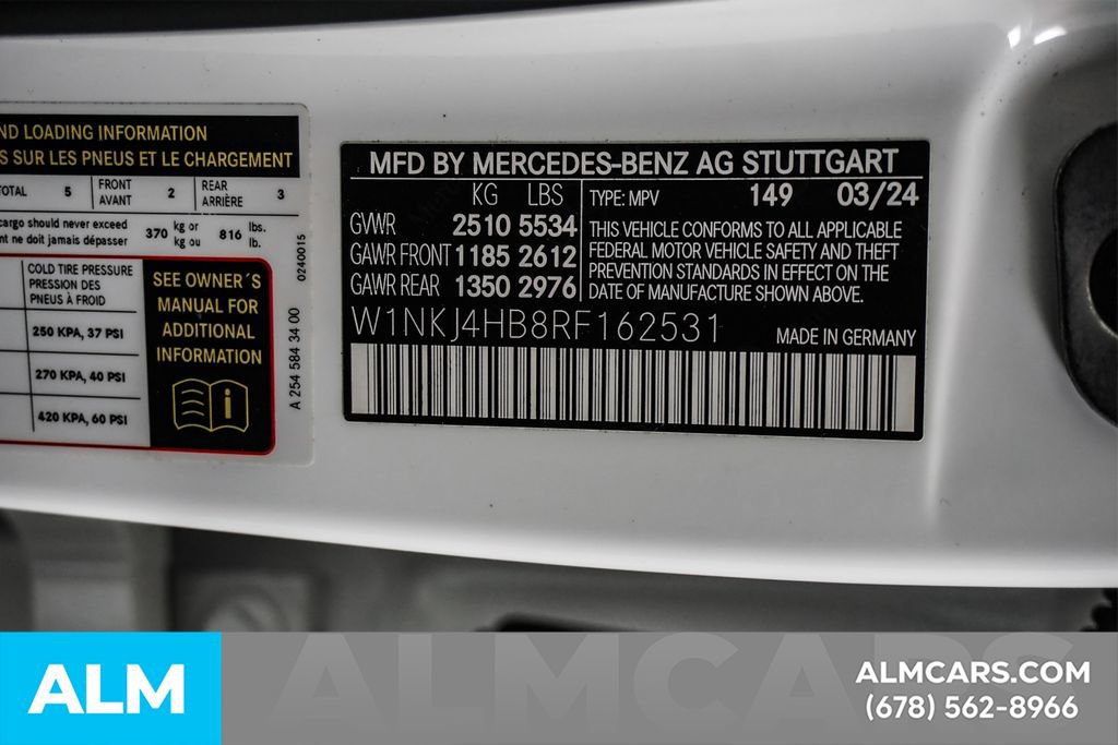 Used 2024 Mercedes-Benz GLC 300 4MATIC w/ AMG Line image 61