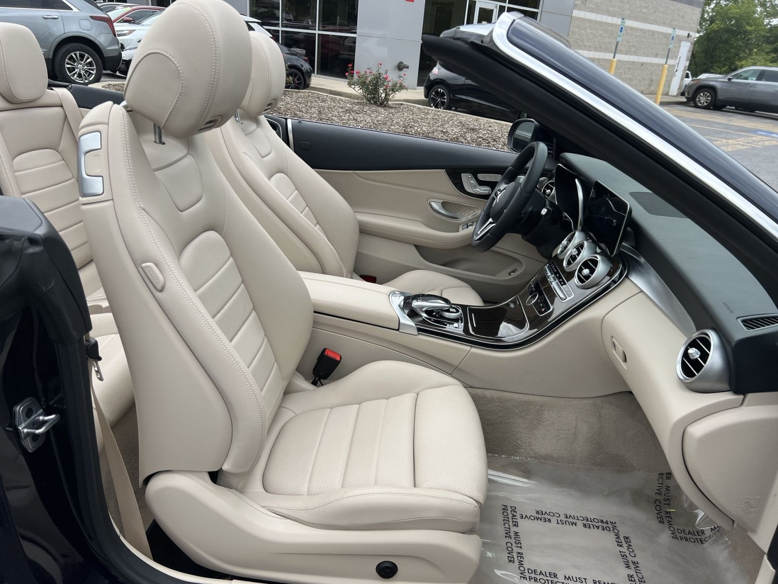 Used 2023 Mercedes-Benz C 300 4MATIC Cabriolet image 24