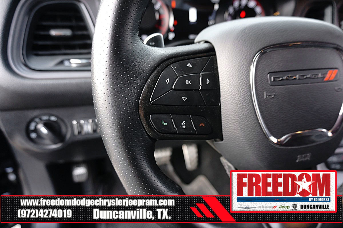 Used 2023 Dodge Challenger R/T w/ Blacktop Package image 22