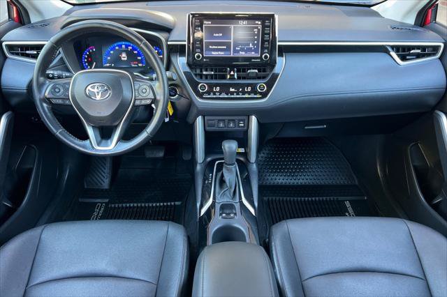 Certified 2022 Toyota Corolla Cross XLE w/ Convenience Package FWD image 3