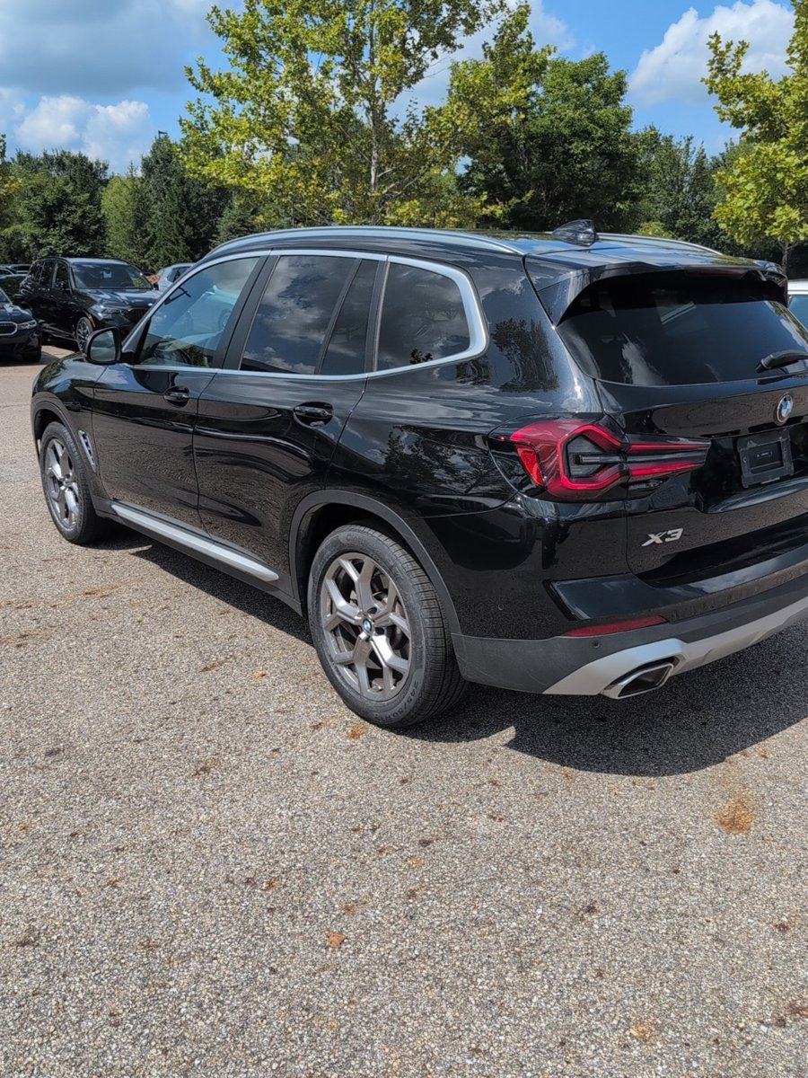 Used 2024 BMW X3 xDrive30i w/ Convenience Package AWD/4WD image 2