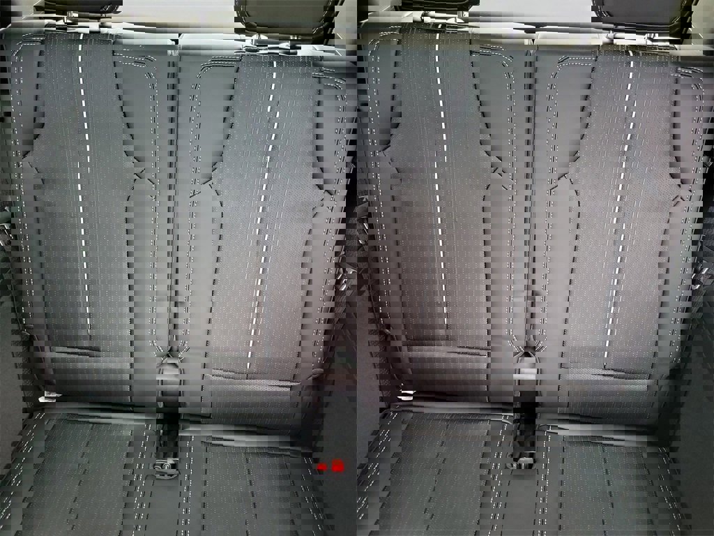 New 2026 Cadillac Vistiq Sport image 27