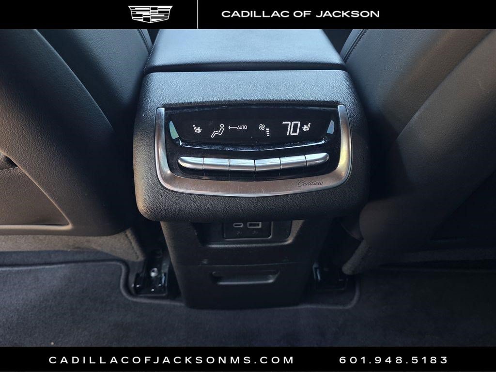 Certified 2024 Cadillac XT6 Sport AWD/4WD image 24